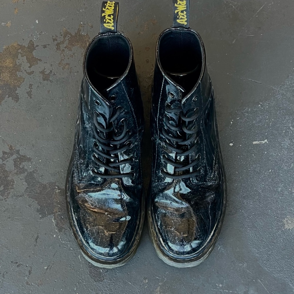 Dr martens Black shiny boots